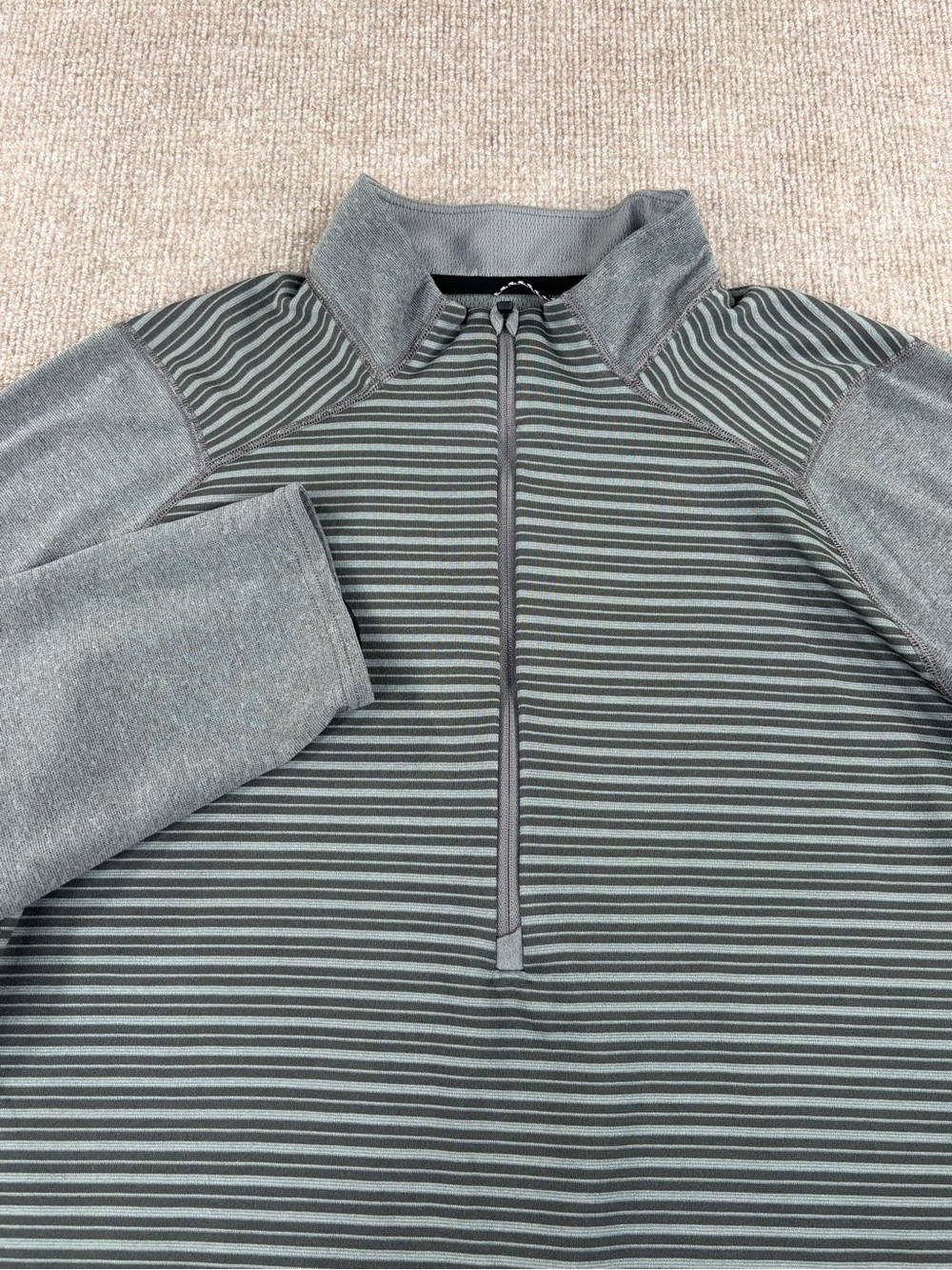 Patagonia Capilene 3 Midweight Pullover Shirt Mens Large Gray Quarter Zip 1/4